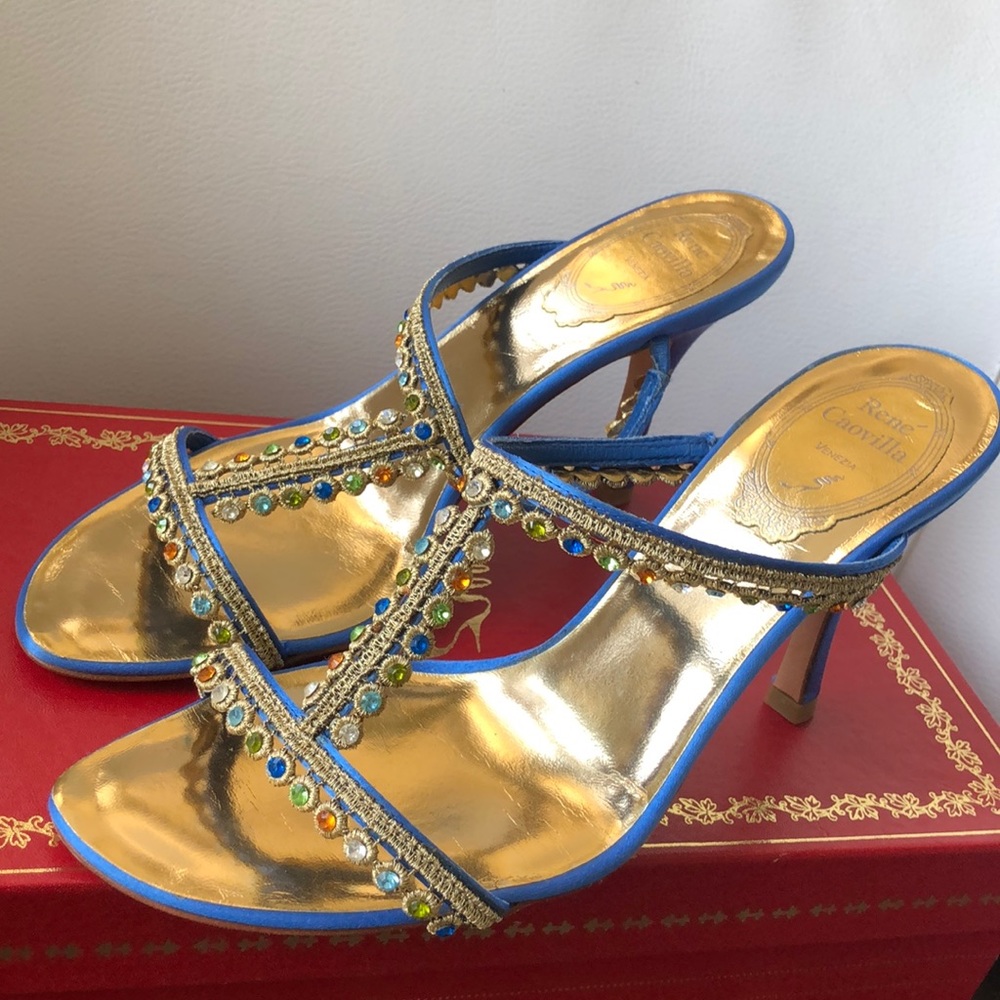 Rene Caovilla Crystal Embellished heel